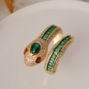 Green Serpent Ring-Free Size
